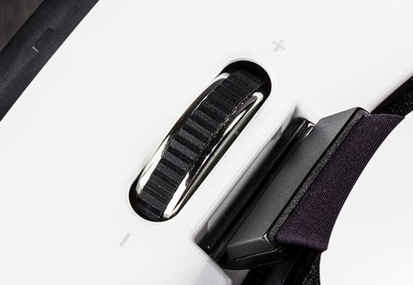 Шлем виртуальной реальности Samsung Gear VR