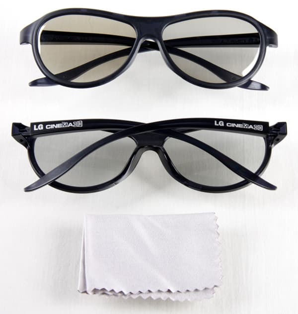 ЖК-монитор LG D2343P, 3D-очки