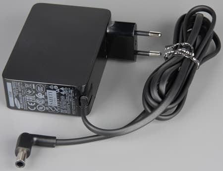 ЖК-монитор Samsung C24FG70FQI. Адаптер питания