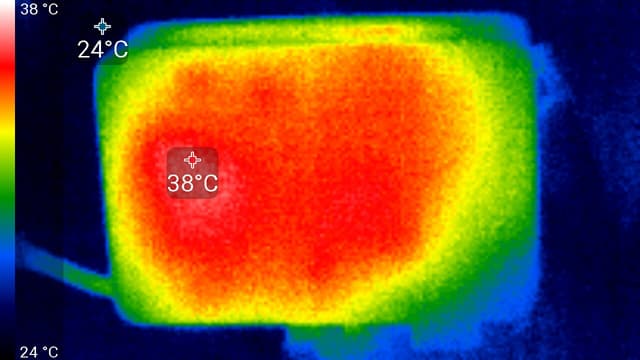 ЖК-монитор Samsung C24FG70FQI. Нагрев адаптера питания