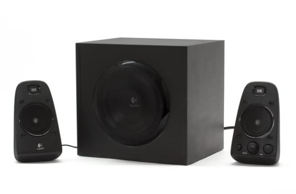 внешний вид Logitech Z623