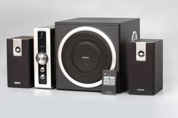 Внешний вид Edifier HCS2330