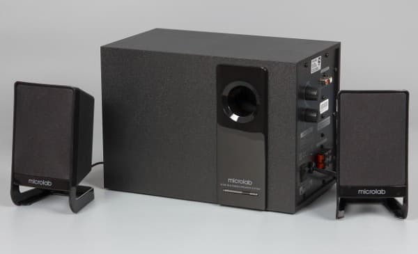 Внешний вид Microlab M-290