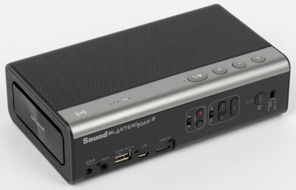 Дизайн колонки Creative Sound Blaster Roar 2