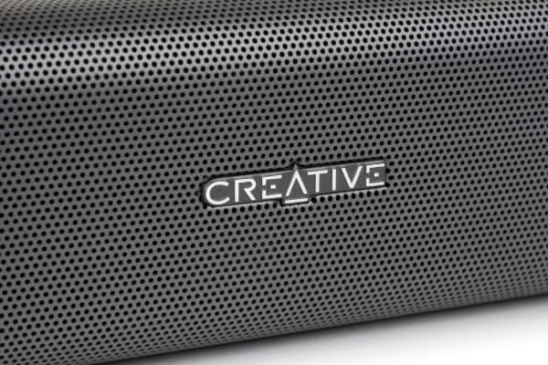 Дизайн колонки Creative Sound Blaster Roar