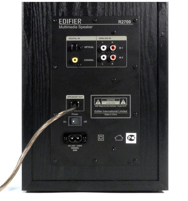 Задняя панель активной колонки Edifier R2700