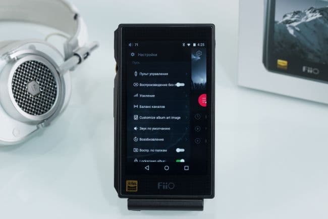 Аудиофильский плеер FiiO X5 III (3rd Gen) на базе dual mono AK4490 и ОС Android