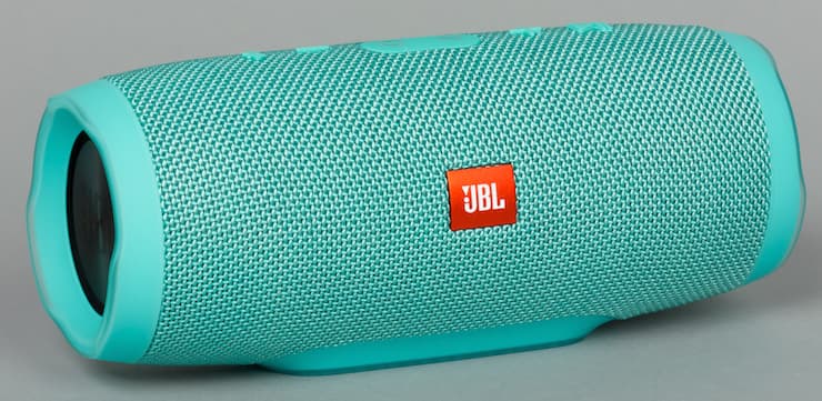Дизайн колонки JBL Charge 3