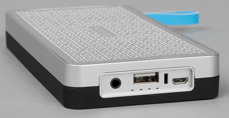 Разъемы колонки Microlab D23