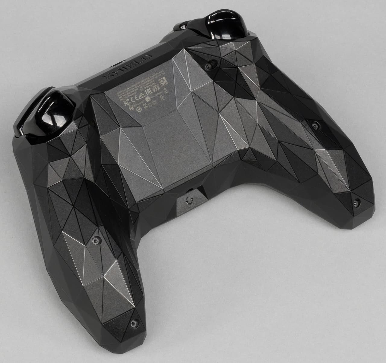 Игровой контроллер Nvidia Shield TV