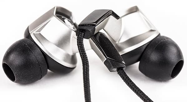 Обзор наушников Lamborghini Quantum