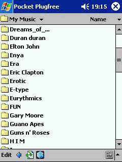 Можно получить доступ к своей любимой музыке, находящейся на настольном ПК
