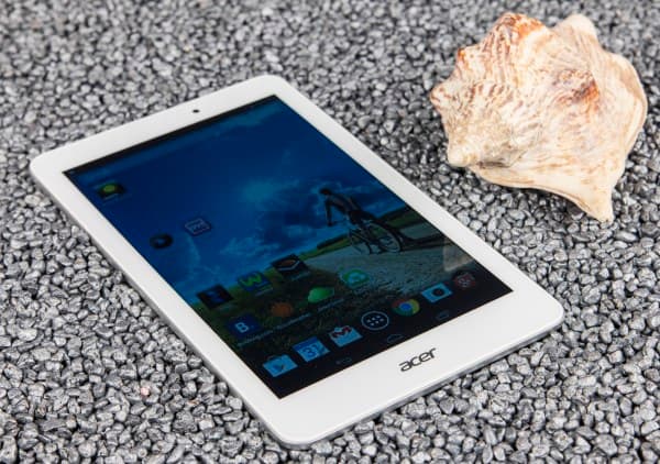 Дизайн планшета Acer Iconia Tab 8 (A1-840FHD)