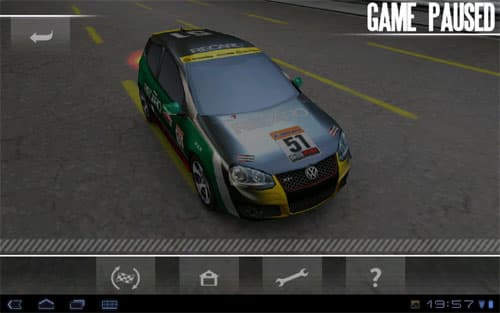 Скриншот из игры NFS Shift, запущенной на планшете Acer Iconia Tab A500