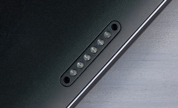 Дизайн планшета Alcatel OneTouch Hero 8