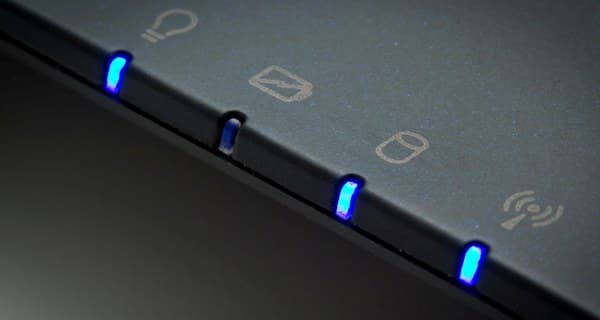 Нетбук ASUS EeePC 1015B