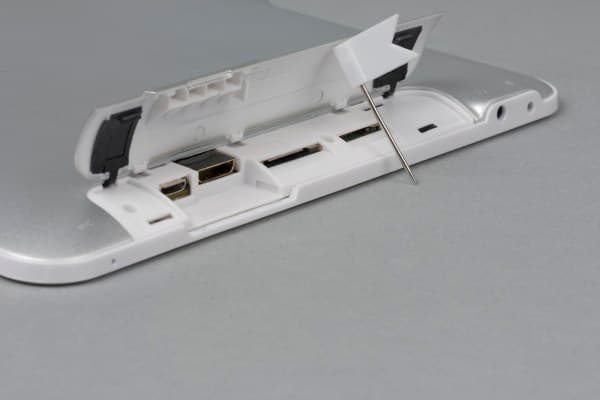 Дизайн планшета Digma Plane 10.1 3G