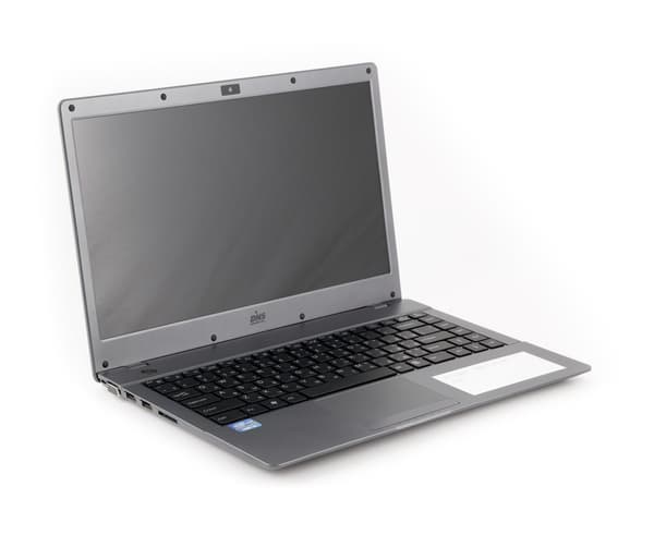 ультрабук российского производителя DNS X300