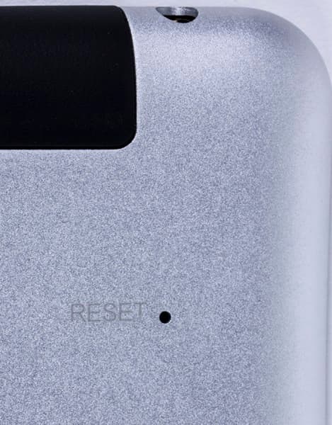 Дизайн планшета Highscreen Alpha Tab