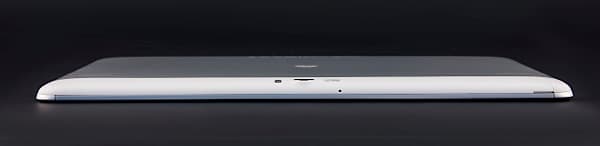 Верхняя грань Huawei MediaPad 10 FHD