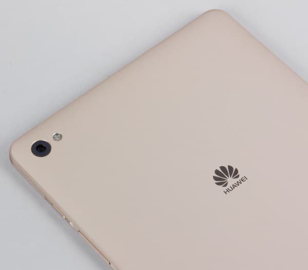 Дизайн планшета Huawei Mediapad M2 8.0