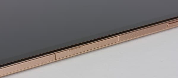 Дизайн планшета Huawei Mediapad M2 8.0