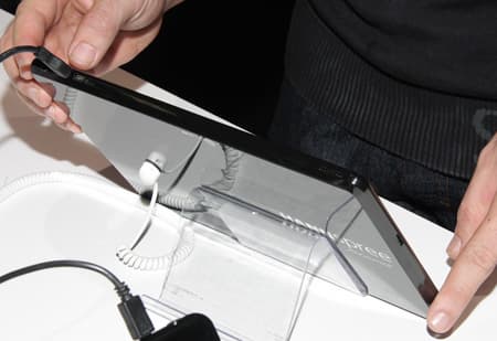 IFA 2011, Hannspree SN10T4