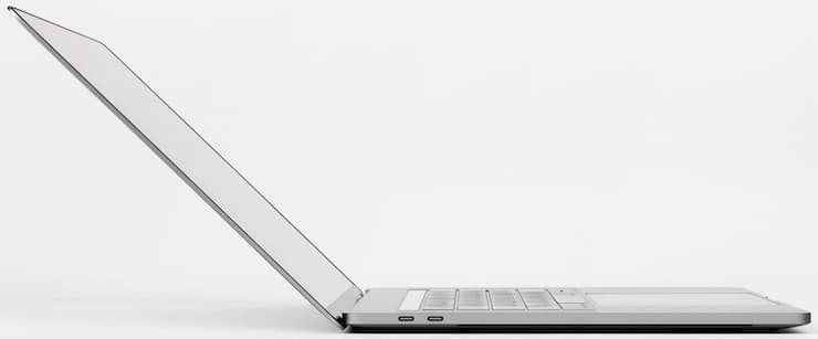 15-дюймовый ноутбук Apple MacBook Pro (Late 2016)