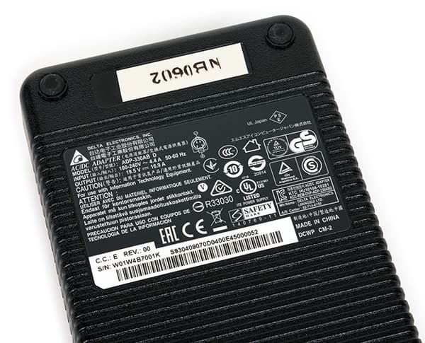 Игровой ноутбук MSI GT80 2QE Titan SLI