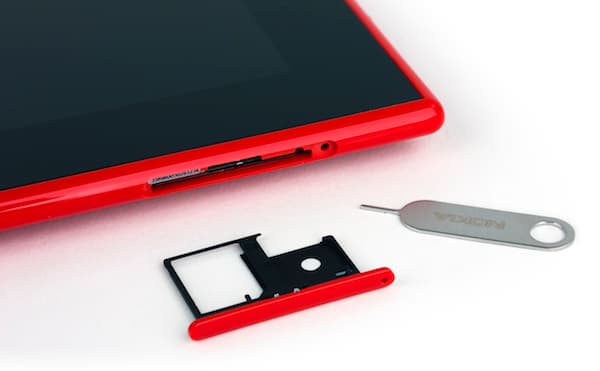 Дизайн планшета Nokia Lumia 2520