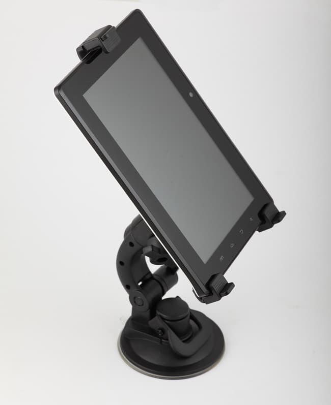 Планшет PD10 FreeLander GPS в автодержателе