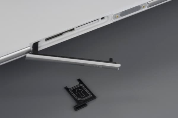 Дизайн планшета Sony Xperia Z3 Tablet Compact