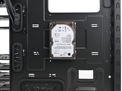 Крепление накопителей