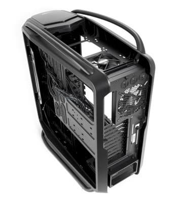 Cooler Master Cosmos II: Вид на шасси сзади