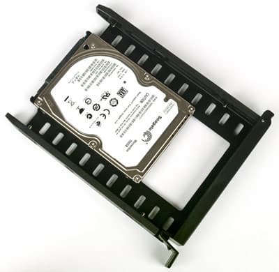 Крепление накопителей