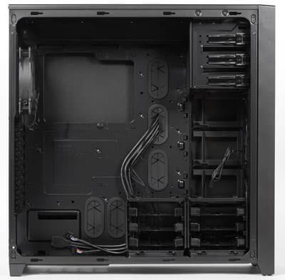 Вид на шасси слева