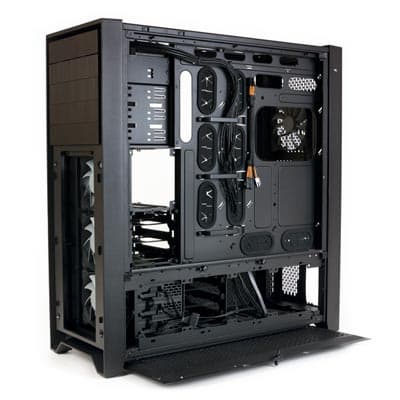 Вид изнутри справа Corsair Obsidian 900D