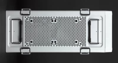 Корпус Corsair Vengeance C70: Верхняя панель с ручками для переноски