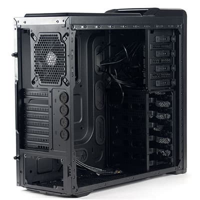 Вид изнутри Corsair Carbide 400R