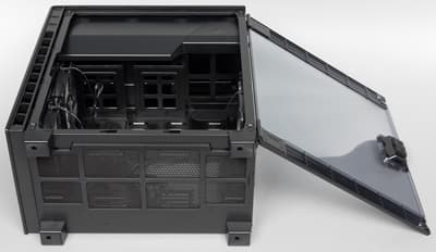 Вид на шасси справа