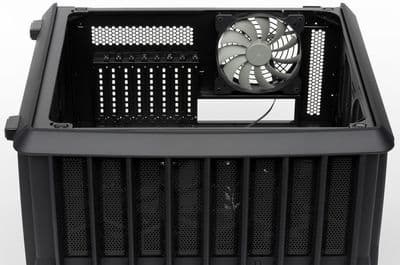 Corsair Carbide Air 740