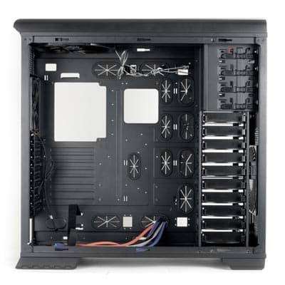 Enermax Fulmo GT: Вид на шасси слева