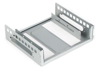 Элементы конструкции: отсек для 3,5-дюймовых устройств EZCool V-400