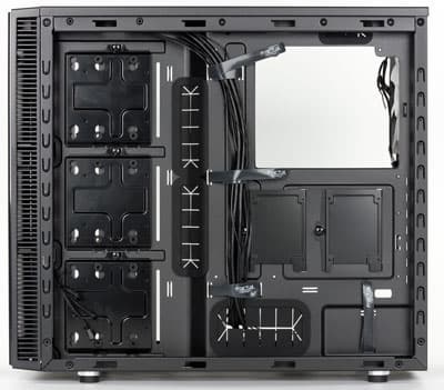 Вид на шасси справа