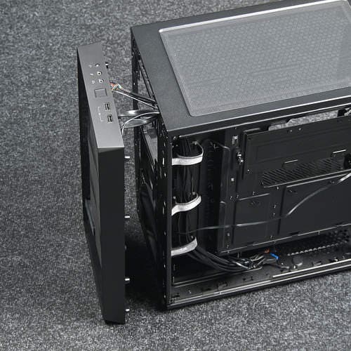 Присоединение передней панели корпуса Fractal Design Meshify C