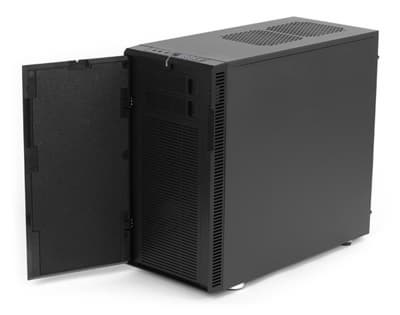 Fractal Design Define R4: вид с открытой дверцей