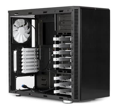 Вид изнутри Fractal Design Define R4