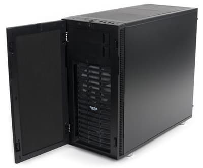 Fractal Design Define R5: вид спереди