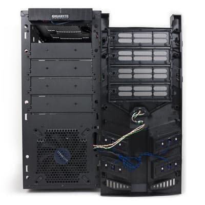 Gigabyte Sumo Alfa: лицевая панель