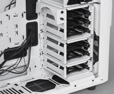 Крепление накопителей